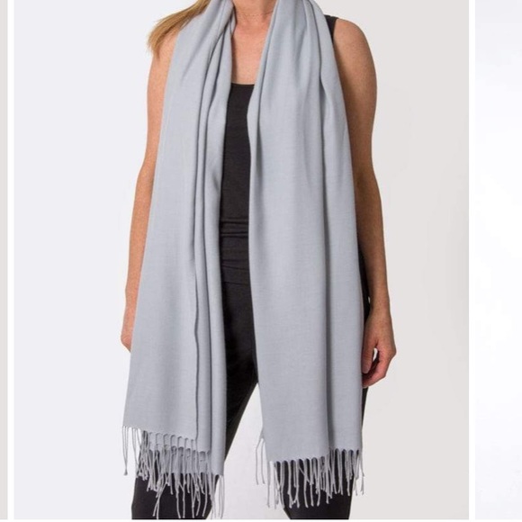 NWT Grey Pashmina - Picture 3 of 6